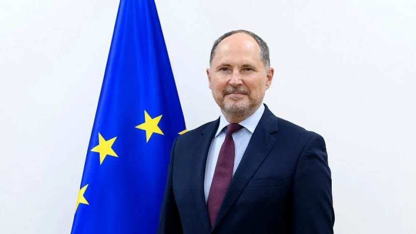 ელჩი ელჩი
