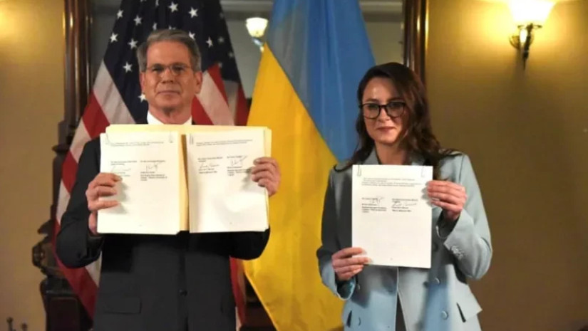 უკრ აშშ უკრ აშშ